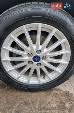 Мінівен Ford C-Max 2015 в 