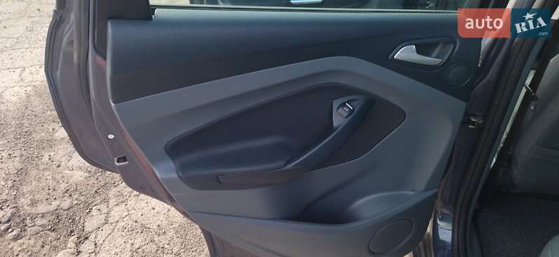 Минивэн Ford C-Max 2012 в Остроге