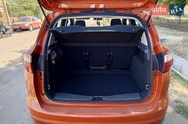 Мінівен Ford C-Max 2011 в 