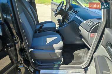 Минивэн Ford C-Max 2006 в 