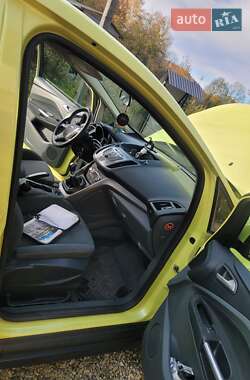 Мінівен Ford C-Max 2012 в 