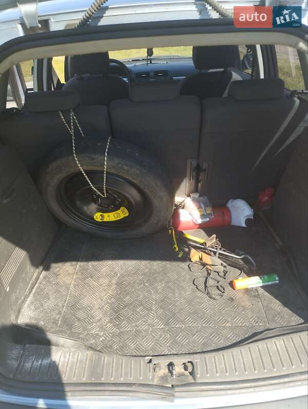 Минивэн Ford C-Max 2007 в Чернигове фото 10 Минивэн Ford C-Max 2007 в Чернигове