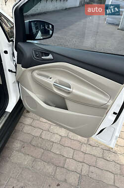 Мінівен Ford C-Max 2012 в 