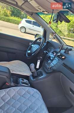 Мінівен Ford C-Max 2005 в 