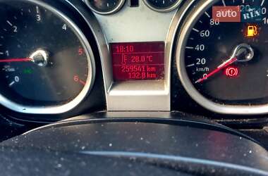 Мінівен Ford C-Max 2010 в 