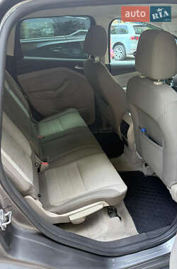 Мінівен Ford C-Max 2013 в 