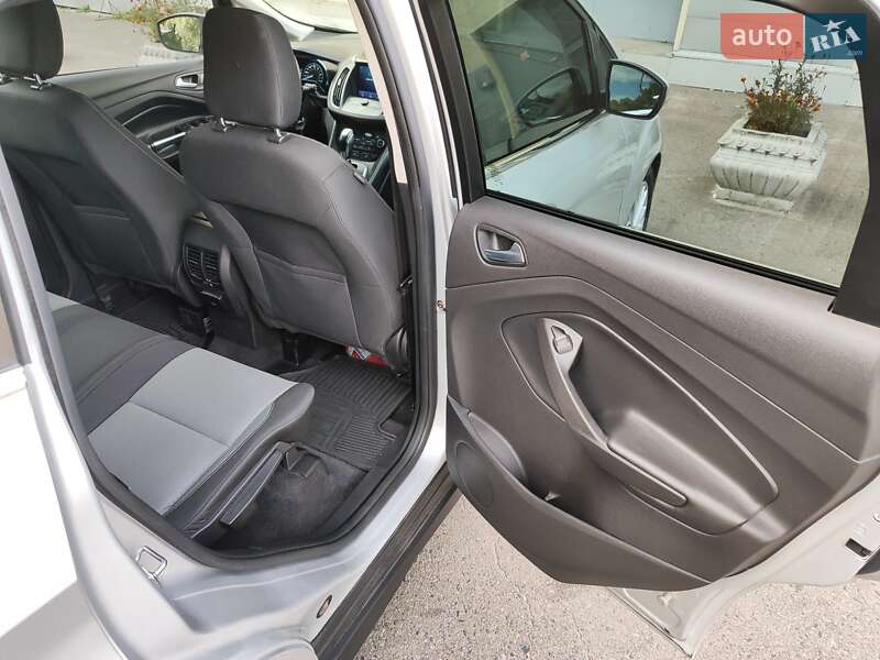 Минивэн Ford C-Max 2017 в Сумах