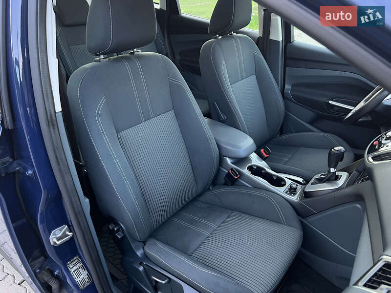 Минивэн Ford C-Max 2013 в Сваляве
