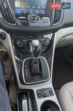 Минивэн Ford C-Max 2015 в 