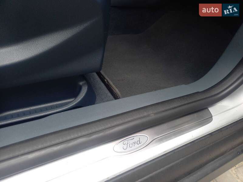 Мінівен Ford C-Max 2013 в Черкасах фото 20 Мінівен Ford C-Max 2013 в Черкасах