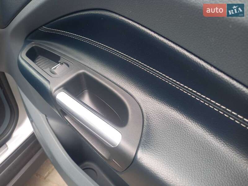 Мінівен Ford C-Max 2013 в Черкасах фото 23 Мінівен Ford C-Max 2013 в Черкасах