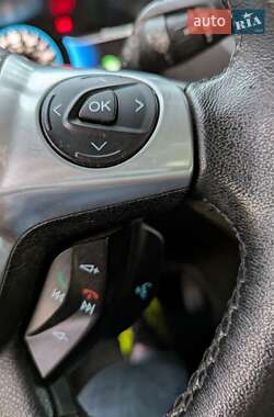 Минивэн Ford C-Max 2013 в 