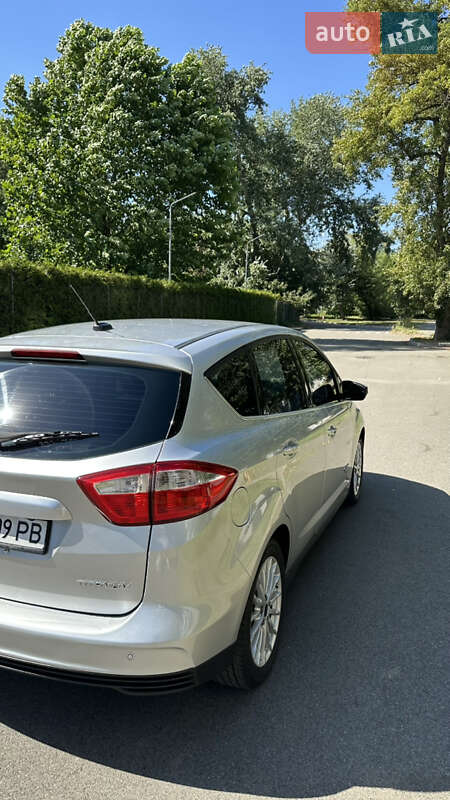 Минивэн Ford C-Max 2015 в Киеве