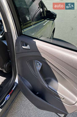 Мінівен Ford C-Max 2015 в 