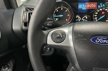 Минивэн Ford C-Max 2011 в 