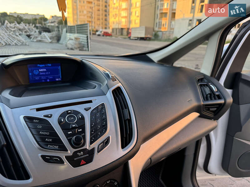 Минивэн Ford C-Max 2011 в Стрые