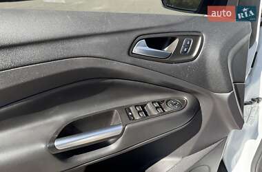 Минивэн Ford C-Max 2017 в 