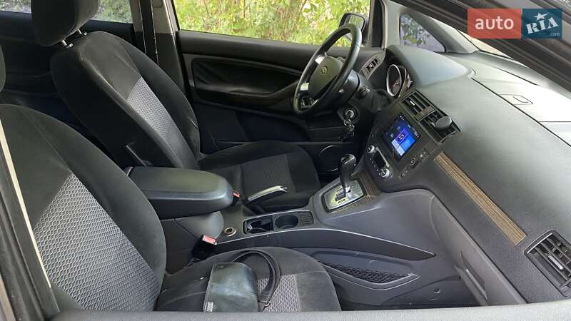 Минивэн Ford C-Max 2008 в Киеве