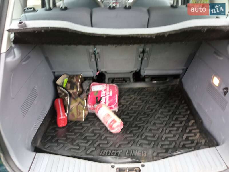 Минивэн Ford C-Max 2008 в Бродах