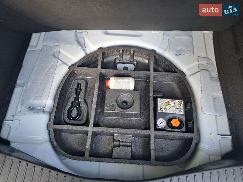 Мінівен Ford C-Max 2019 в Полтаві