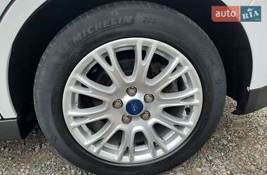 Мінівен Ford C-Max 2011 в 