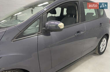 Мінівен Ford C-Max 2011 в 
