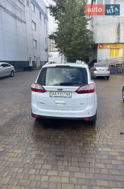 Минивэн Ford C-Max 2012 в 