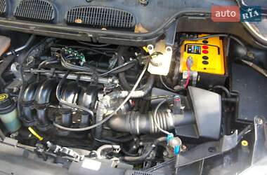 Мінівен Ford C-Max 2005 в 