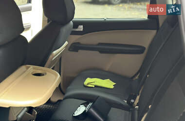 Минивэн Ford C-Max 2006 в 