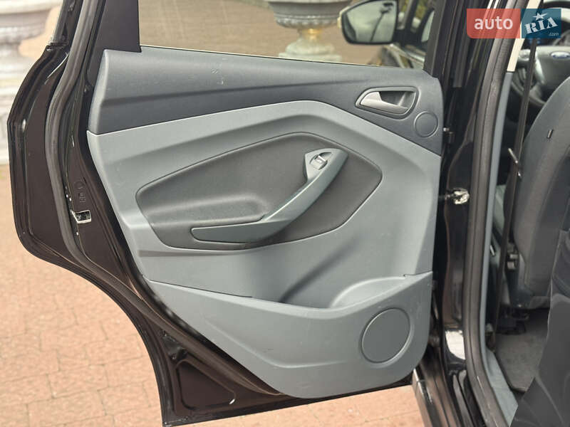 Минивэн Ford C-Max 2012 в Стрые