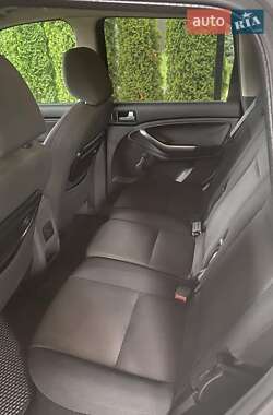 Мінівен Ford C-Max 2010 в 