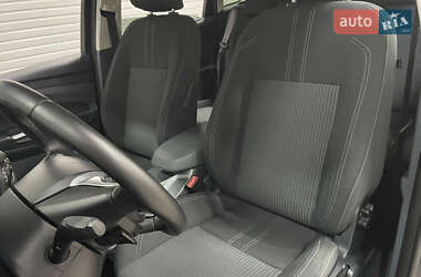 Мінівен Ford C-Max 2015 в 