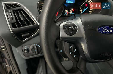 Мінівен Ford C-Max 2015 в 