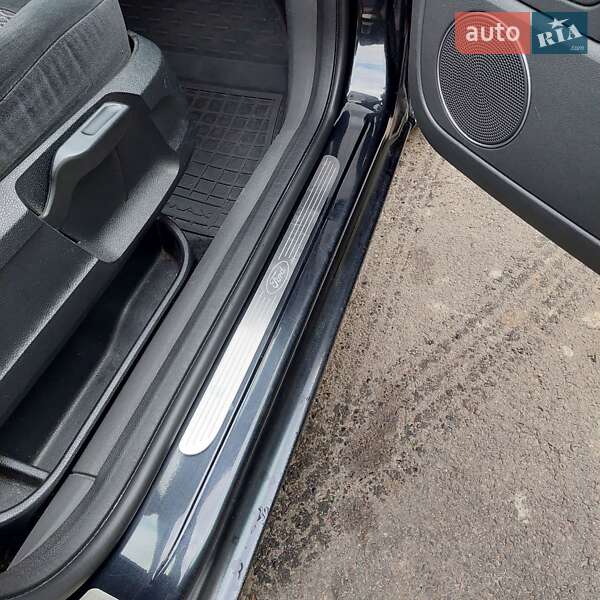 Мінівен Ford C-Max 2008 в Луцьку фото 5 Мінівен Ford C-Max 2008 в Луцьку