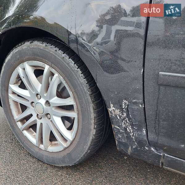 Мінівен Ford C-Max 2008 в Луцьку фото 21 Мінівен Ford C-Max 2008 в Луцьку