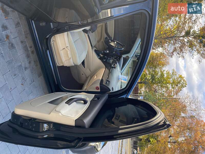 Мінівен Ford C-Max 2009 в Луцьку фото 5 Мінівен Ford C-Max 2009 в Луцьку