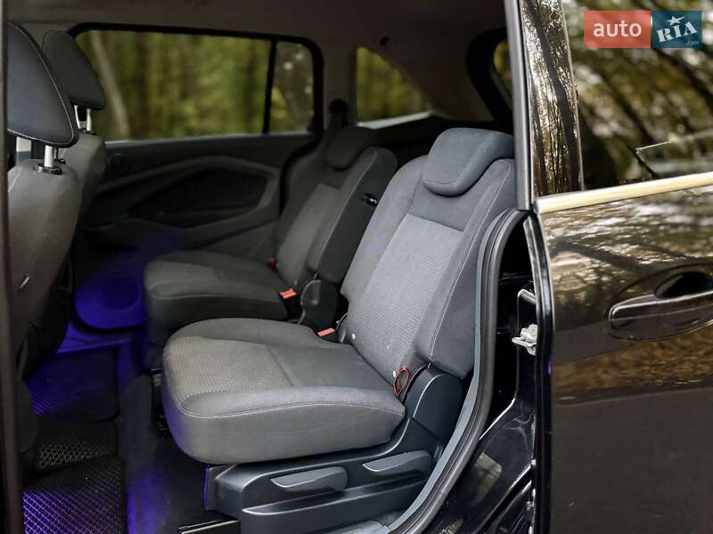 Минивэн Ford C-Max 2010 в Луцке