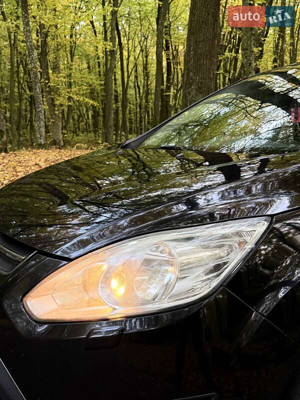 Минивэн Ford C-Max 2010 в Луцке