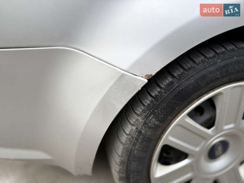 Мінівен Ford C-Max 2008 в Волочиську