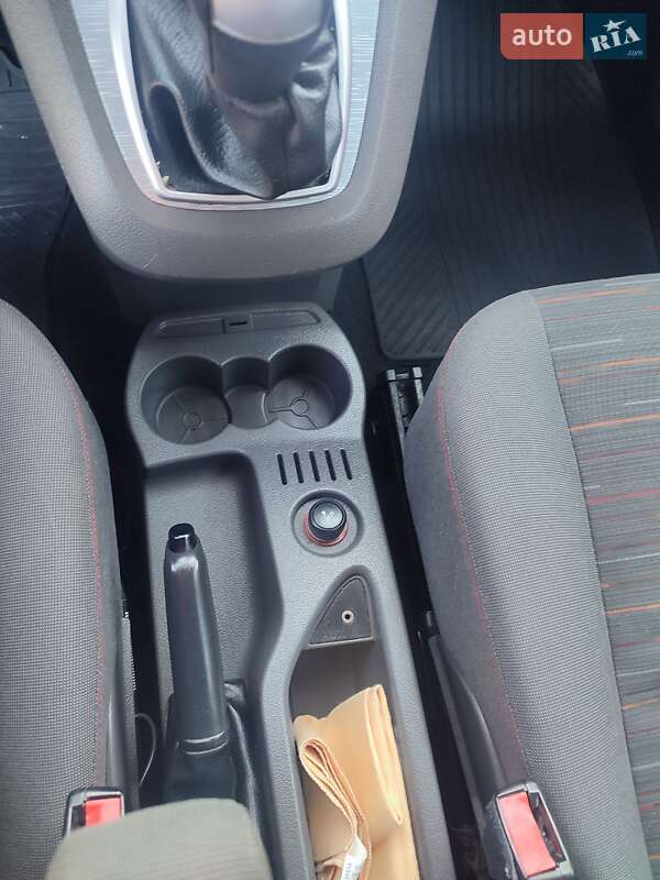 Минивэн Ford C-Max 2007 в Луцке