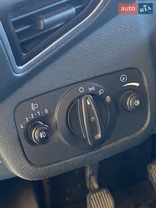 Мінівен Ford C-Max 2010 в Косові фото 9 Мінівен Ford C-Max 2010 в Косові