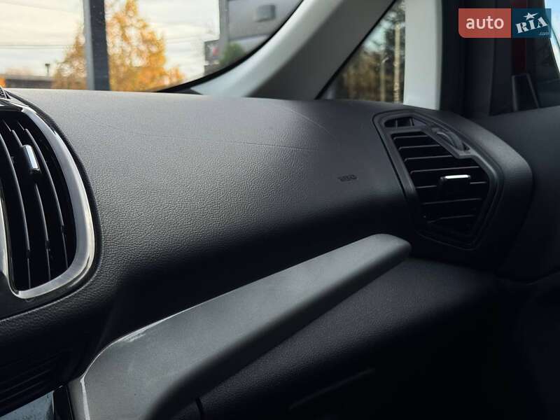 Минивэн Ford C-Max 2016 в Ровно