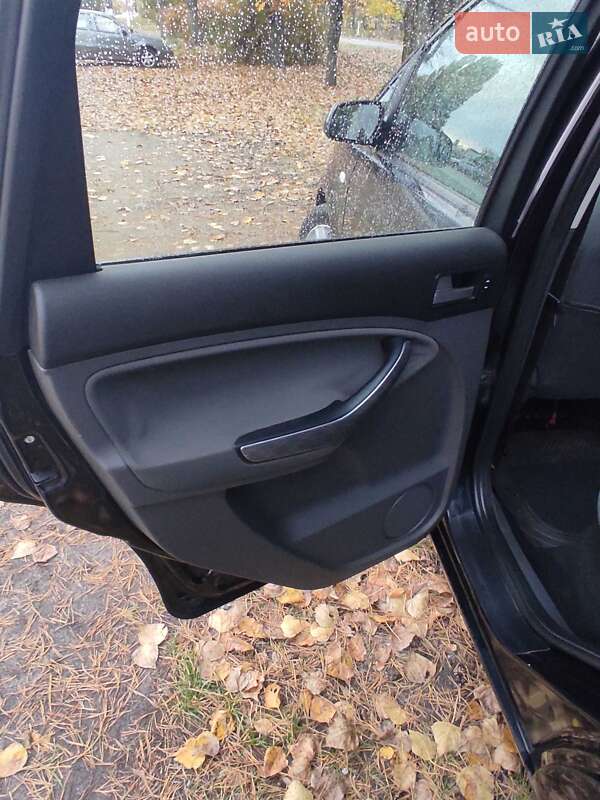 Мінівен Ford C-Max 2007 в Горішніх Плавнях фото 10 Мінівен Ford C-Max 2007 в Горішніх Плавнях