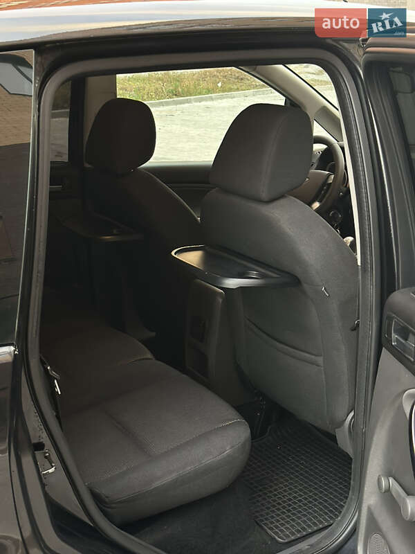 Минивэн Ford C-Max 2009 в Нетешине фото 15 Минивэн Ford C-Max 2009 в Нетешине