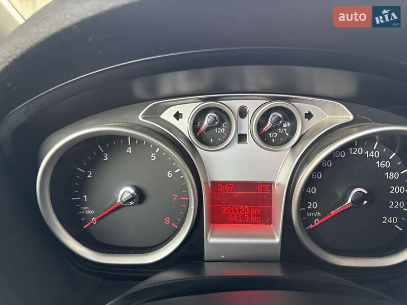 Минивэн Ford C-Max 2010 в Макарове