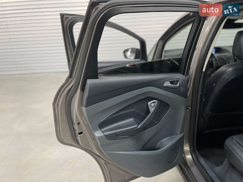 Минивэн Ford C-Max 2014 в Стрые фото 40 Минивэн Ford C-Max 2014 в Стрые