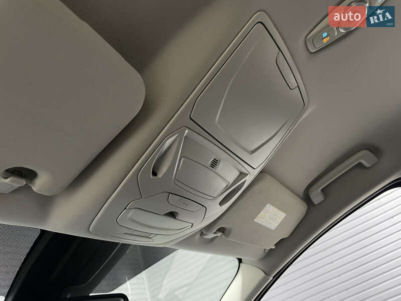 Минивэн Ford C-Max 2014 в Стрые фото 43 Минивэн Ford C-Max 2014 в Стрые