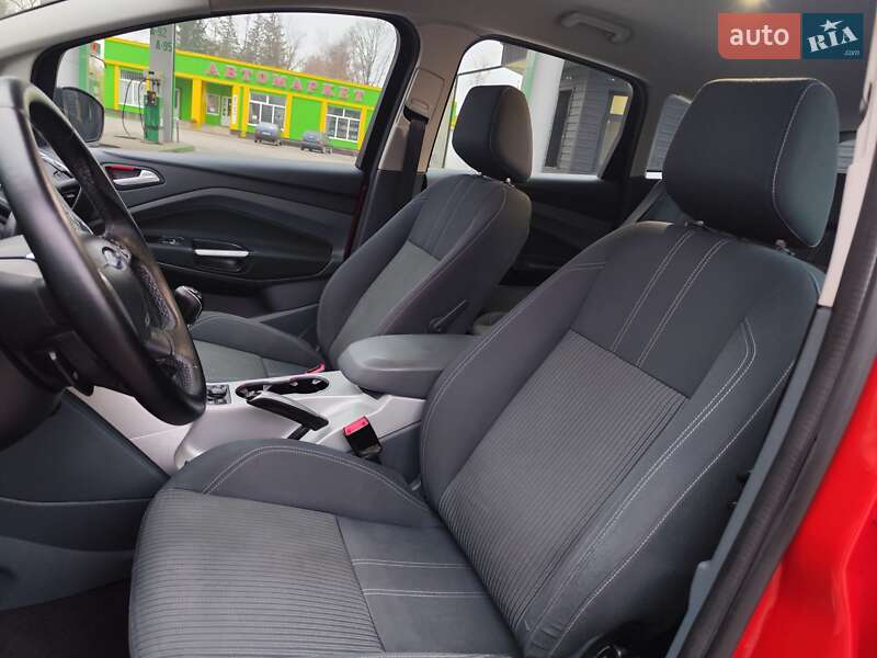 Минивэн Ford C-Max 2011 в Звягеле фото 28 Минивэн Ford C-Max 2011 в Звягеле