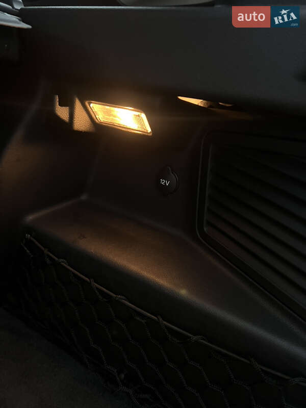 Минивэн Ford C-Max 2017 в Виннице фото 28 Минивэн Ford C-Max 2017 в Виннице