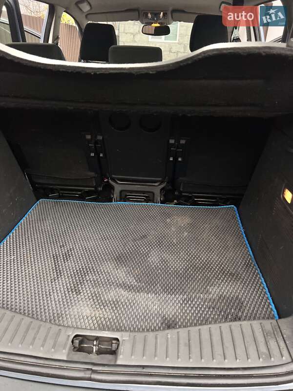 Мінівен Ford C-Max 2006 в Шепетівці фото 21 Мінівен Ford C-Max 2006 в Шепетівці